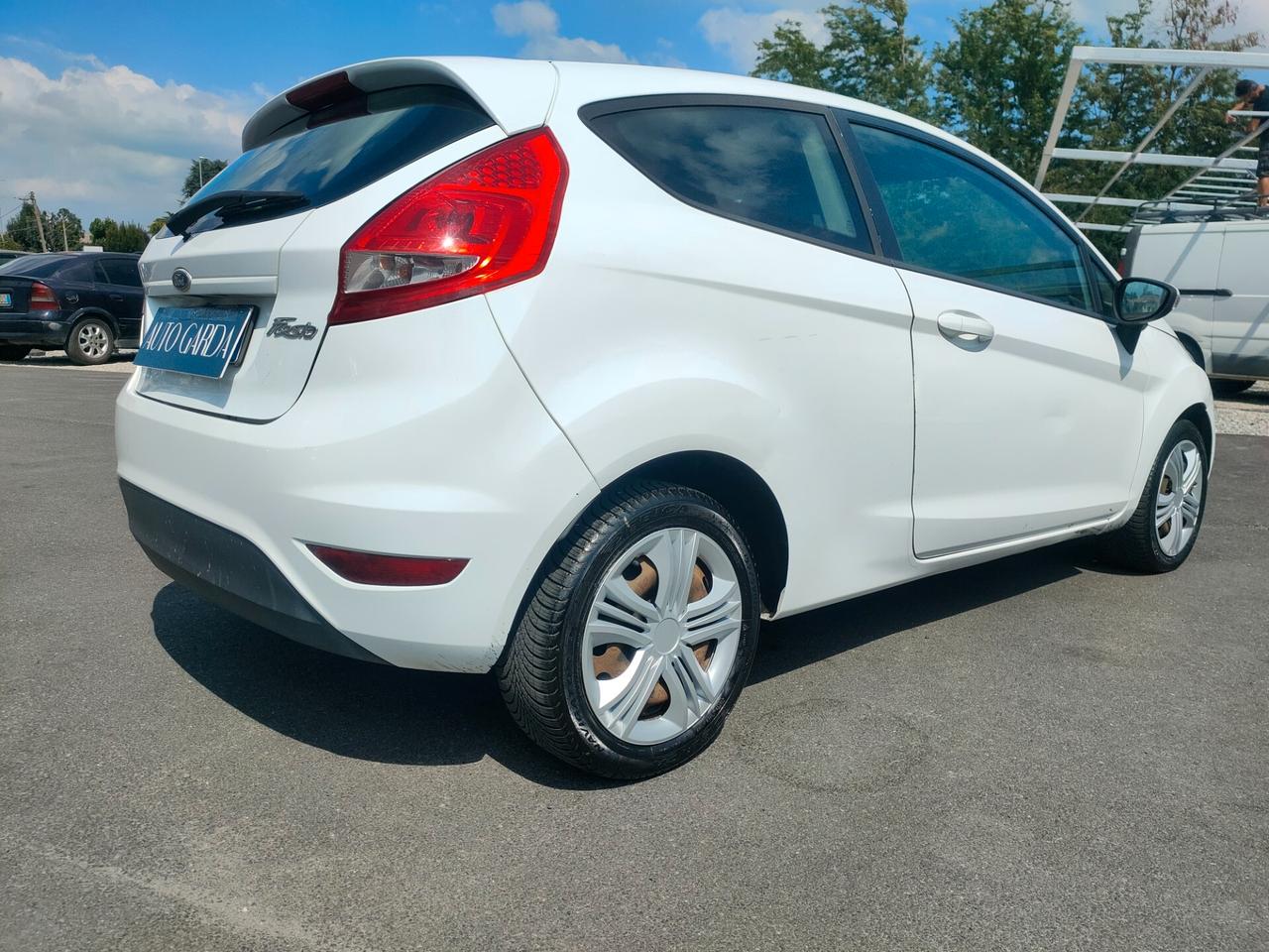 Ford Fiesta Fiesta+ 1.4 TDCi 70CV 3 porte EURO 5 NEOPATENTATI