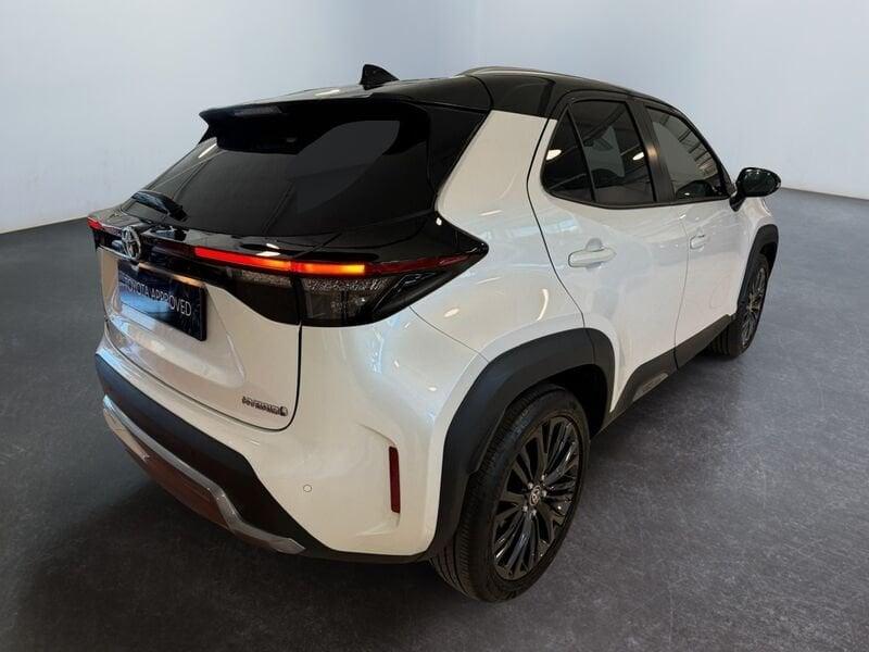 Toyota Yaris Cross 1.5H (116 CV) E-CVT Adventure AWD-i