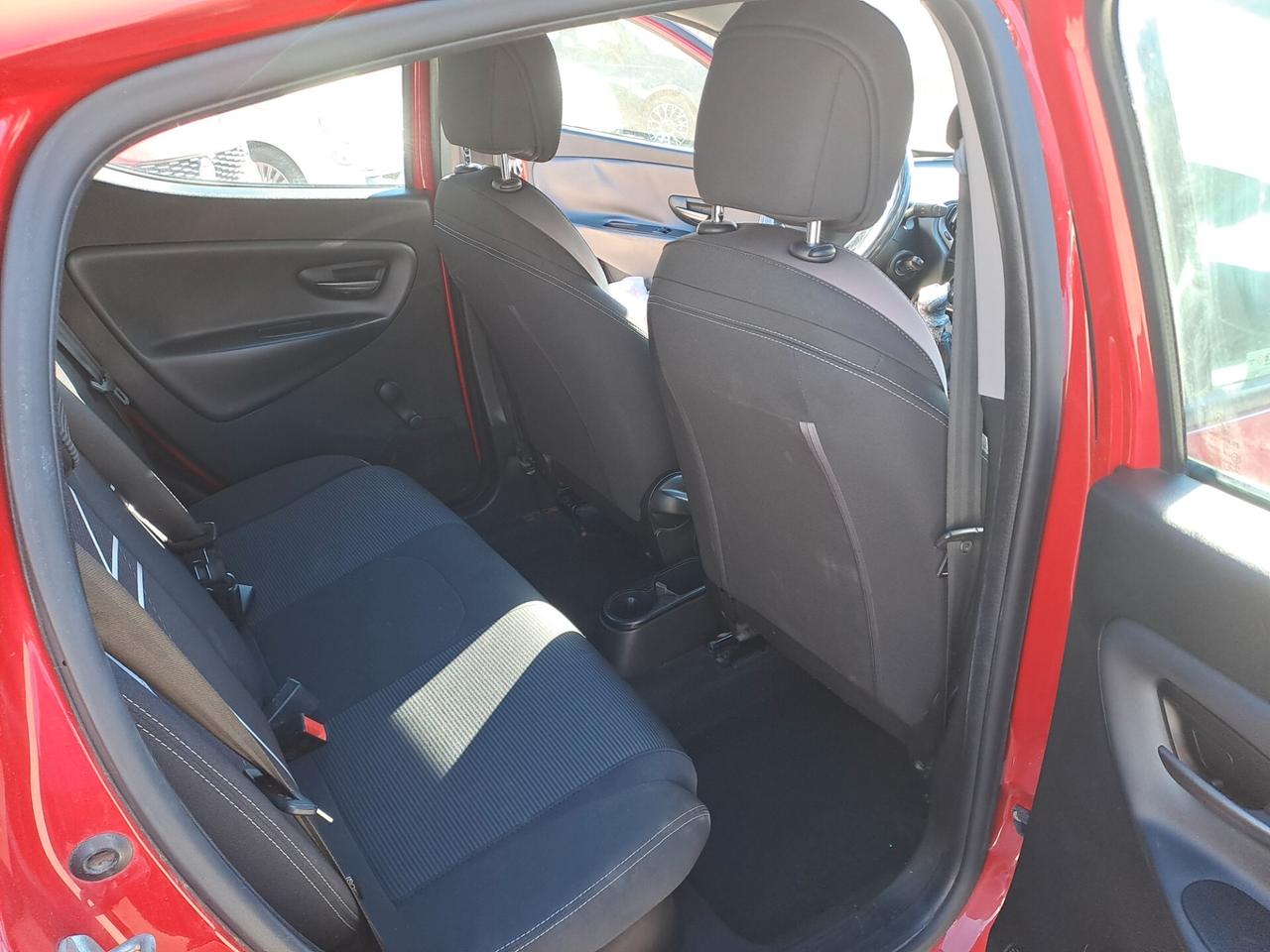 Lancia Ypsilon 1.2 69 CV 5 porte GPL Ecochic Gold