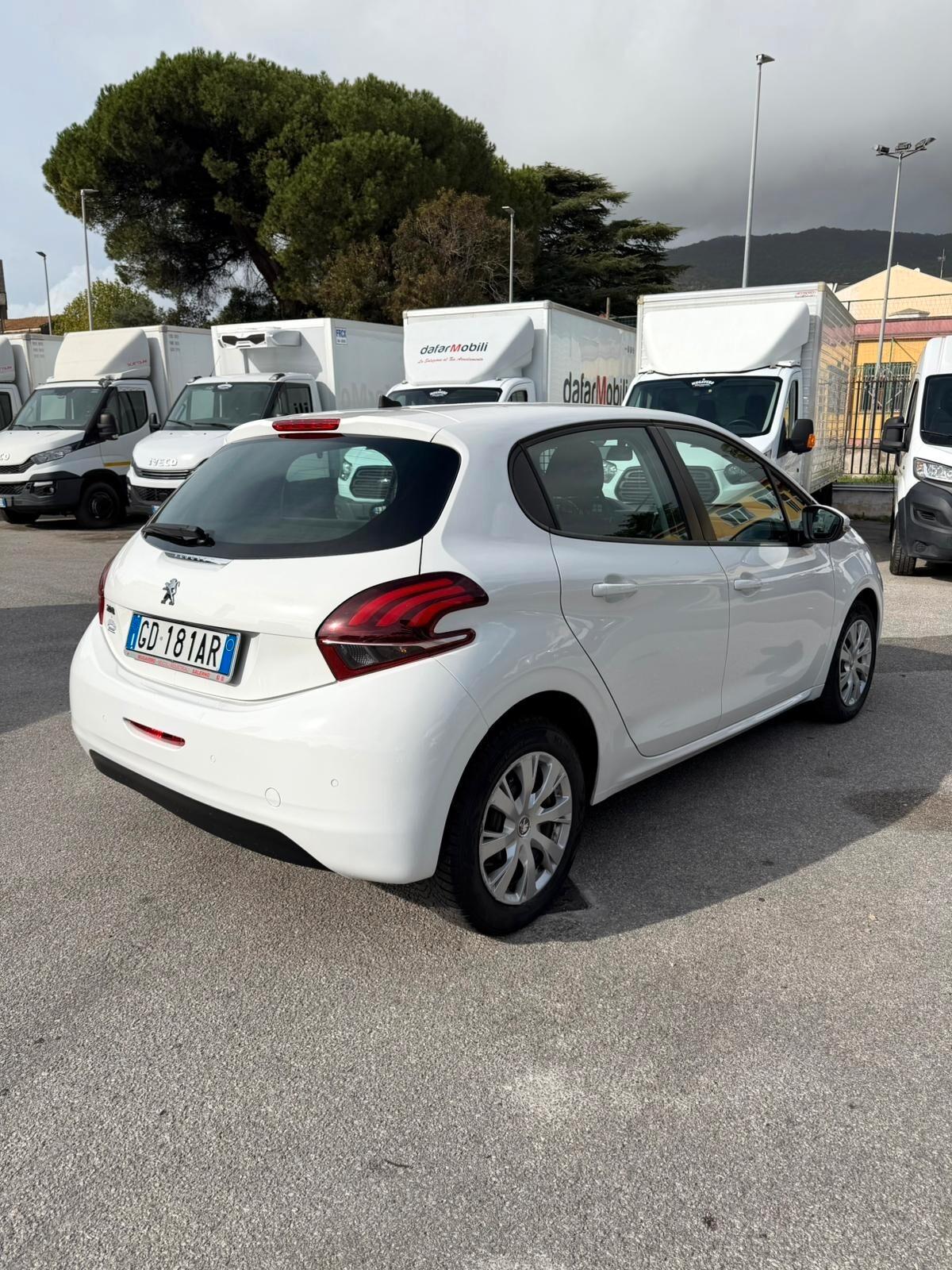 PEUGEOT 208 1.5HDI AUTOCARRO 2 POSTI