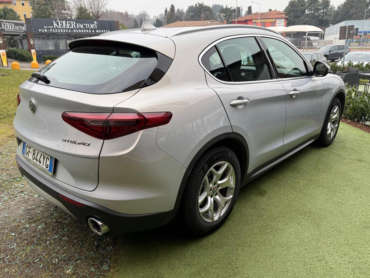 Alfa Romeo Stelvio 2.2 t Business Q4 190CV UNIPROP IVA ESPOSTA