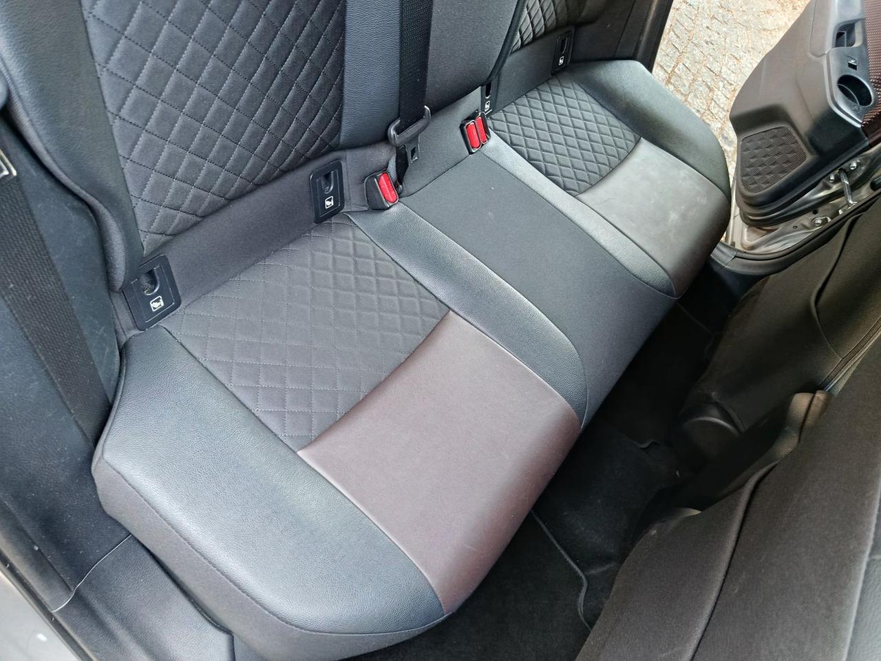 Toyota C-HR Lounge 1.8 HEV #11471
