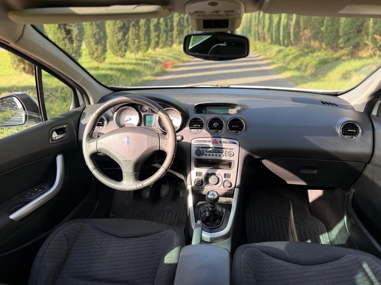 Peugeot 308 1.6 HDi 110CV