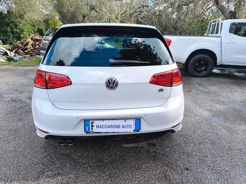 Volkswagen Golf 2.0 TDI 5p. 150 CV R-LINE