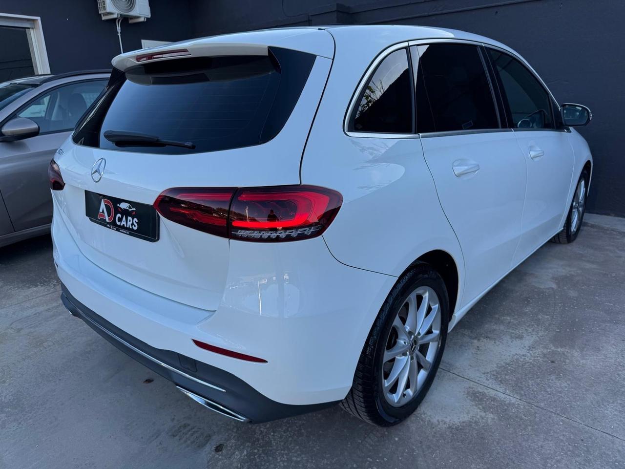 Mercedes-benz B 180 d Automatic Sport