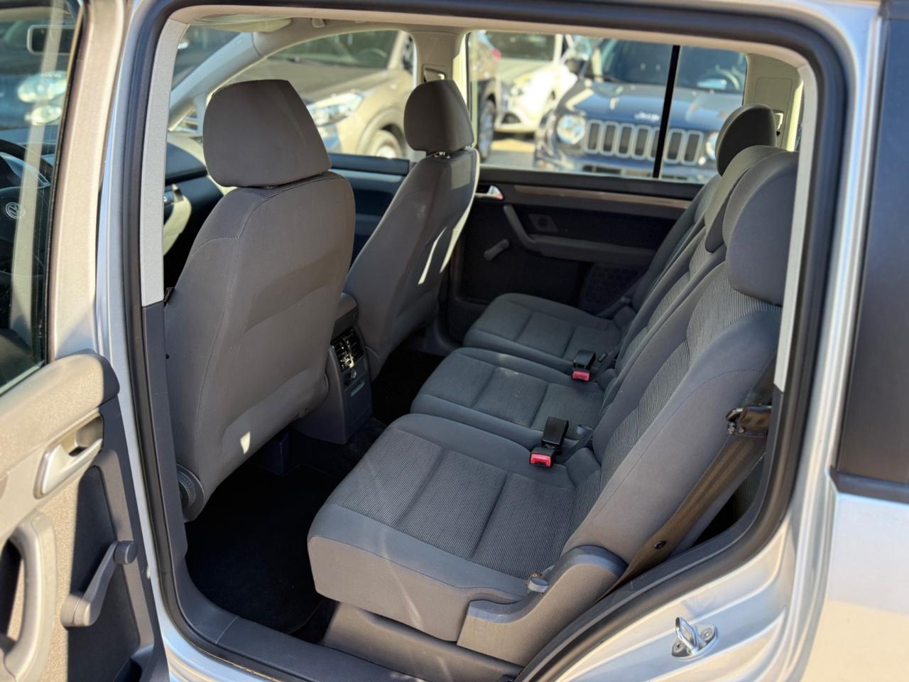 Volkswagen Touran 2.0 Trendline Ecofuel 7 Posti