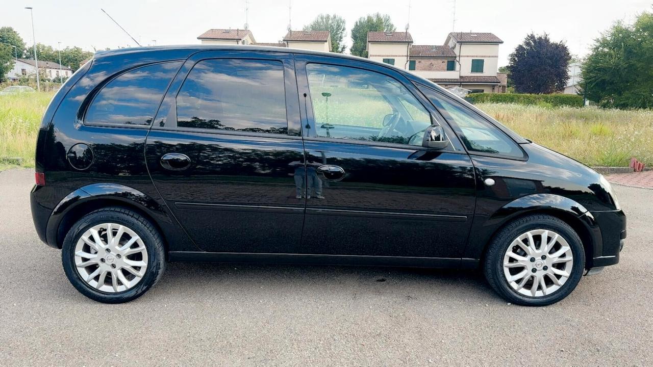 Opel Meriva 1.4 16V Cosmo