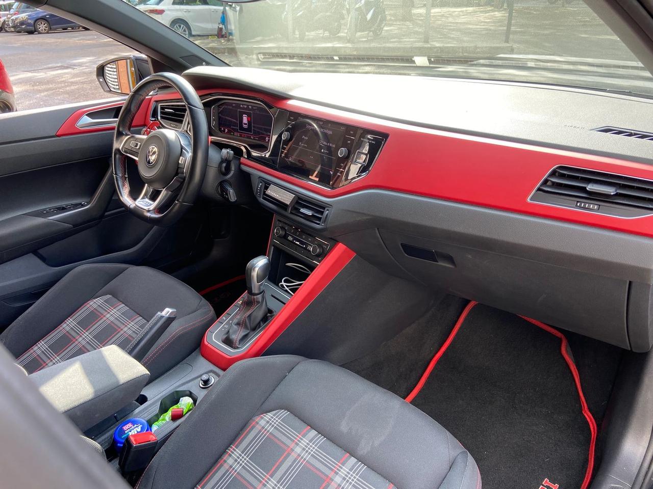 Volkswagen Polo GTI Sport 2.0 TSI GTI #12134