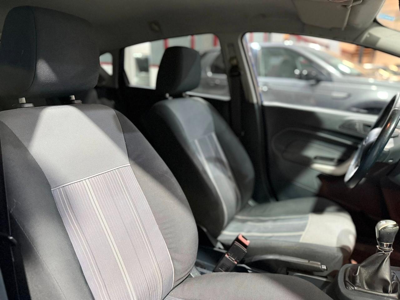 Ford Fiesta 1.4 TDCi 68CV 5 porte Titanium 2009