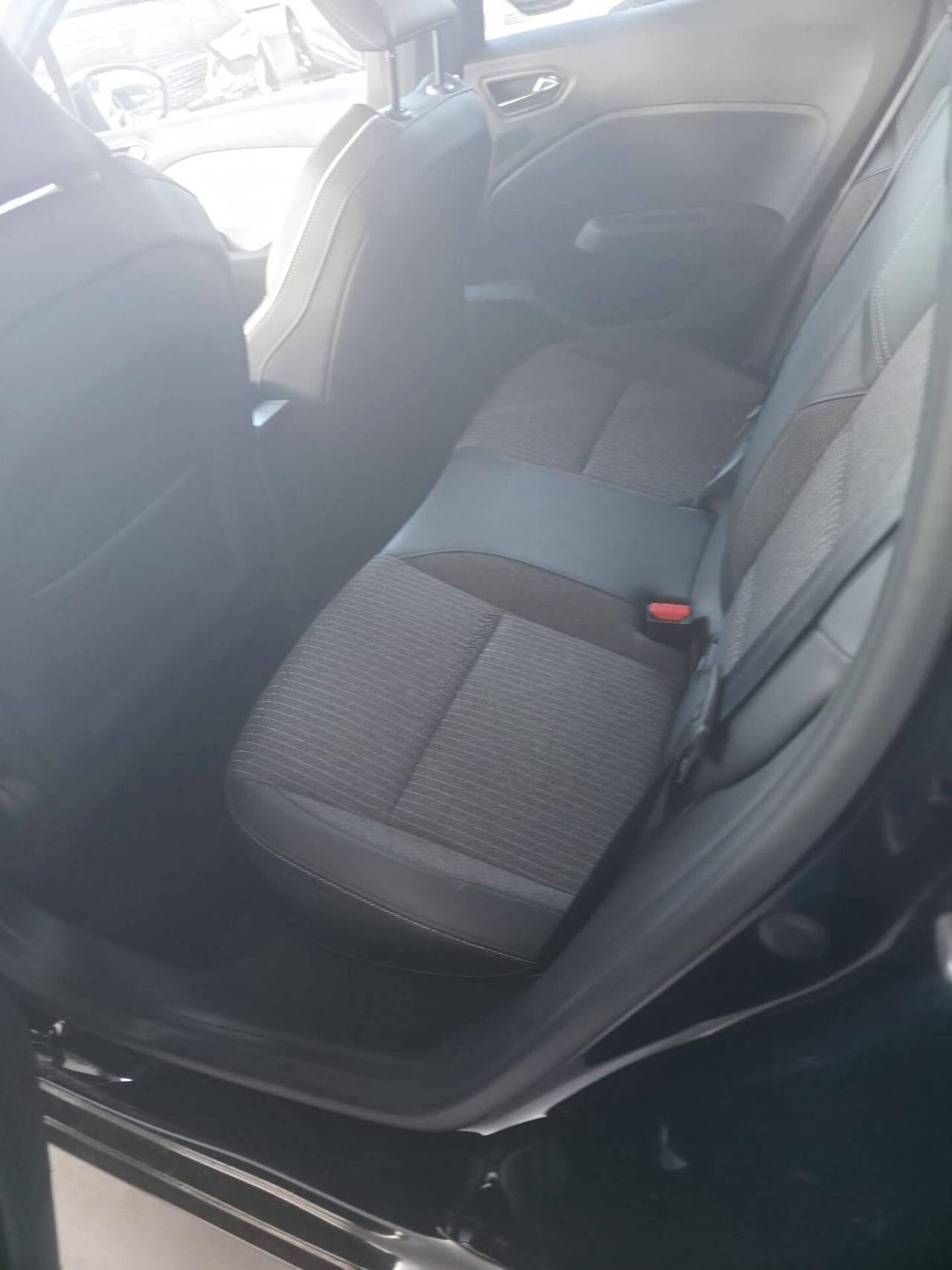 Renault Clio TCe 90 CV 5 porte Techno