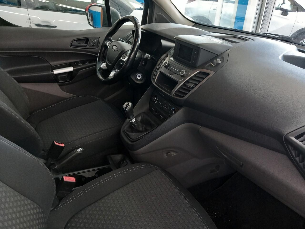 Ford Tourneo Connect 1.5 TDCi 120 CV anno 2019 km 125 mila