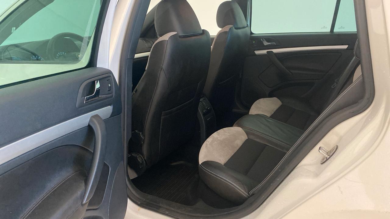 Skoda Octavia 2.0 TDI CR F.AP. Wagon RS