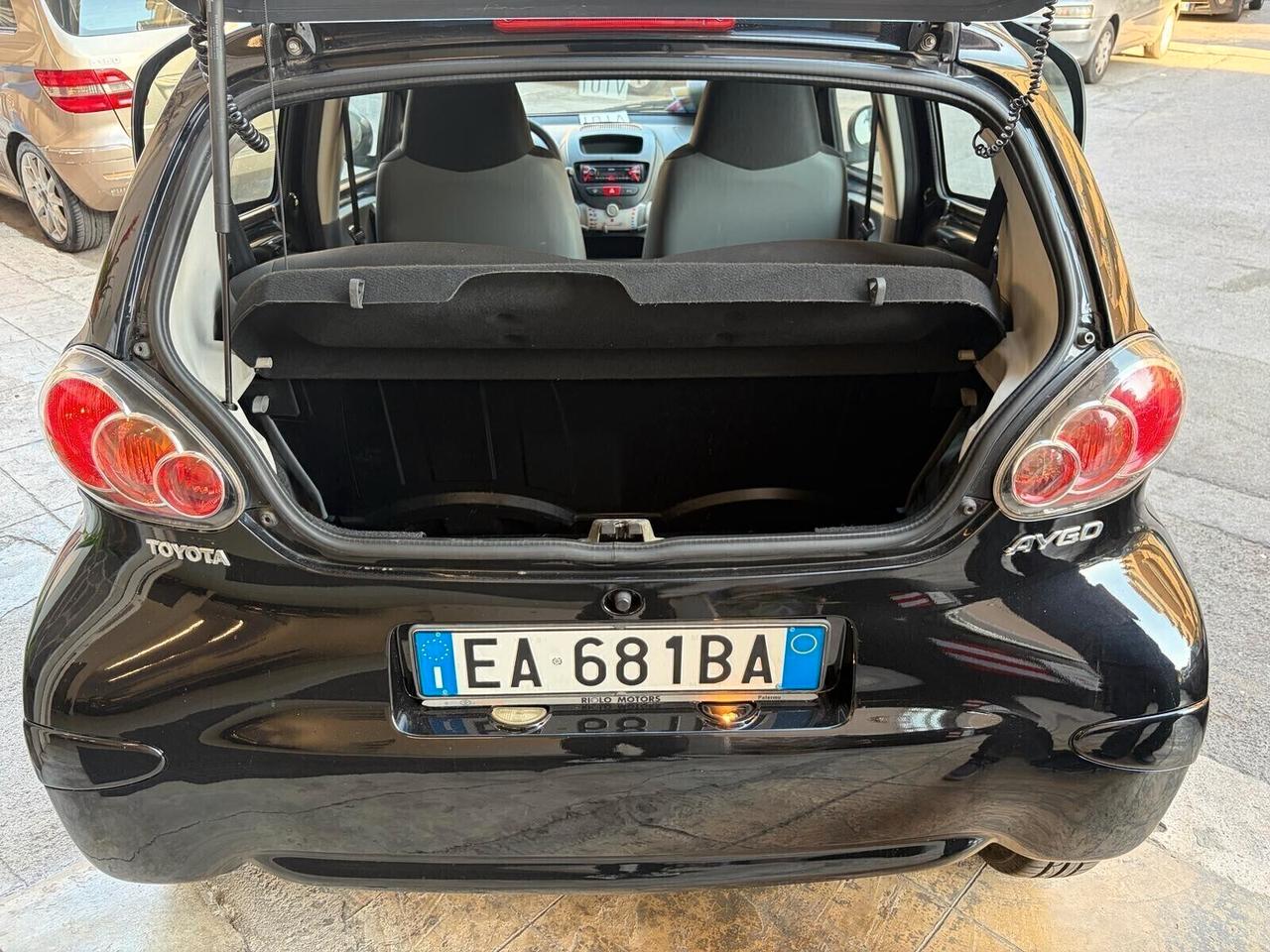 Toyota Aygo 1.0 COMPRESO PASSAGGIO&GARANZIA