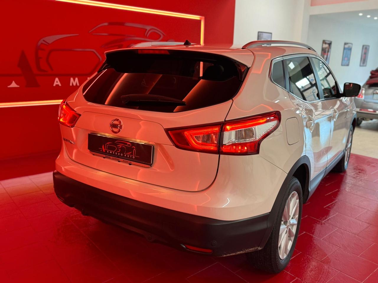 Nissan Qashqai 1.6 dCi X-Tronic 2WD Black Edition