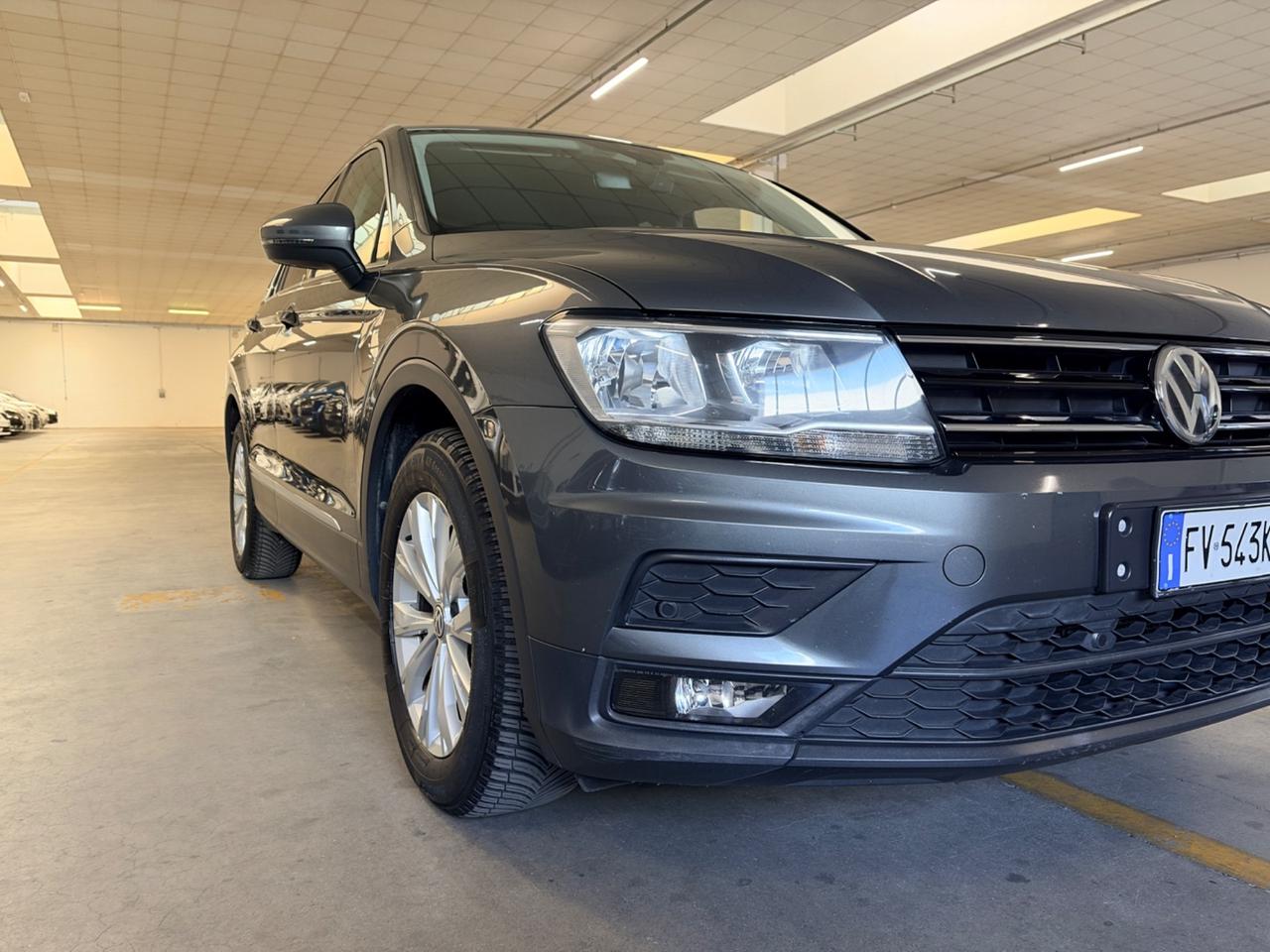 Volkswagen Tiguan 2.0 TDI SCR DSG Sport BlueMotion Technology