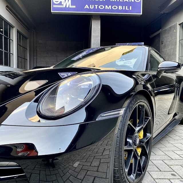 Porsche 992 GT3 Touring UFF. ITALIA Lift