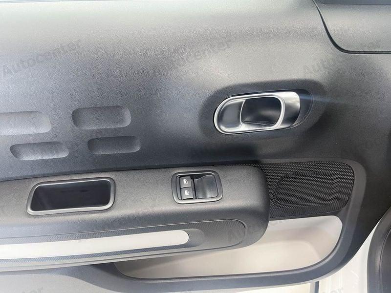 Citroën C3 C3 1.2 puretech Plus s&s 83cv neopatentati