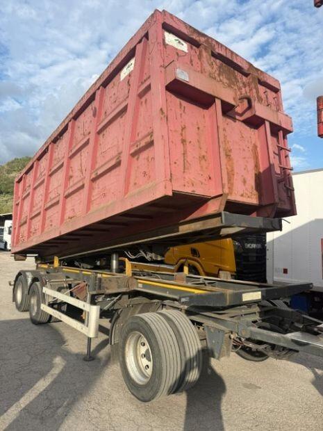 Motrice Iveco Stralis XP 460 scarrabile Rimorchio Piacenza Scarrabile