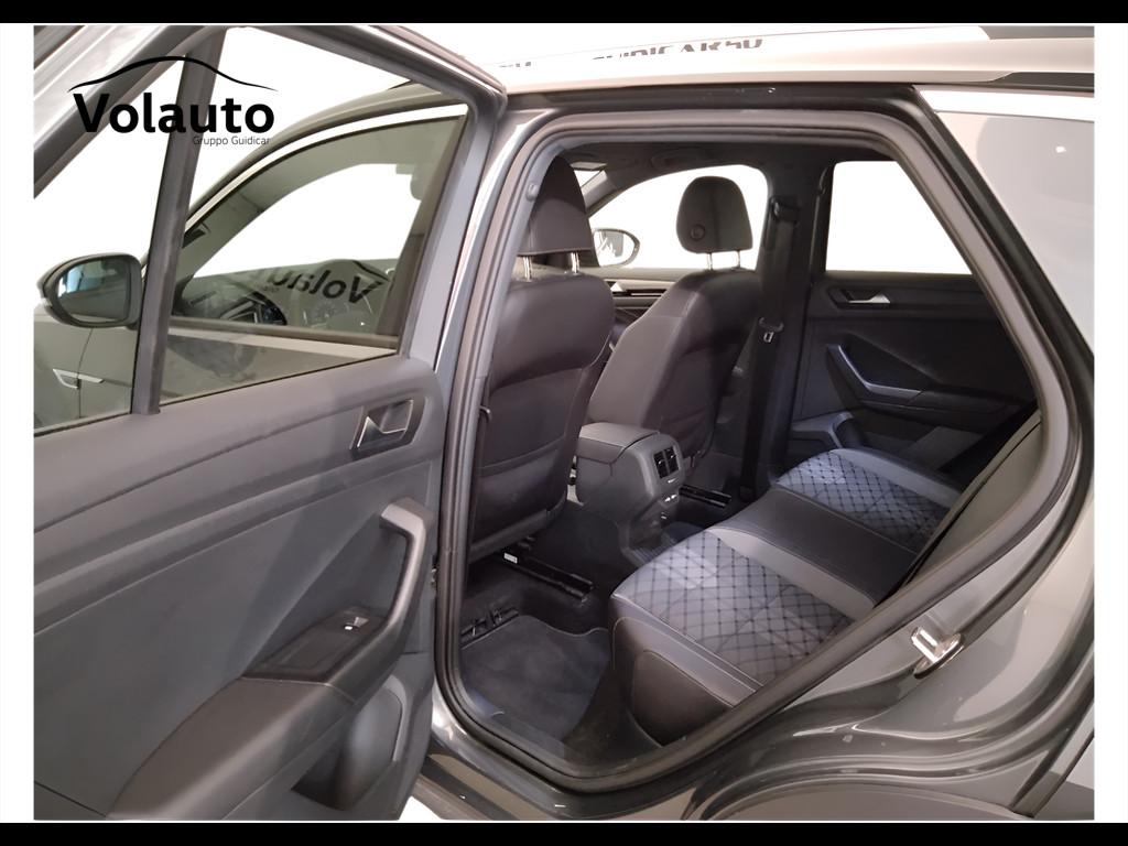 VOLKSWAGEN T-Roc 2022 - T-Roc 1.0 tsi R-Line 110cv