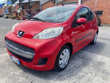 Peugeot 107 1.0 68CV 3p. Plaisir