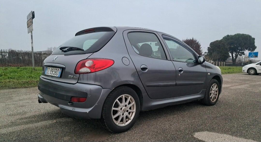 Peugeot 206 Plus 1.1 60CV 5p. Urban ECO GPL