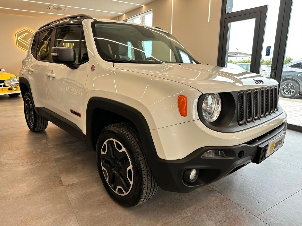 Jeep Renegade 2.0 Mjt 170CV 4WD Trailhawk 2015