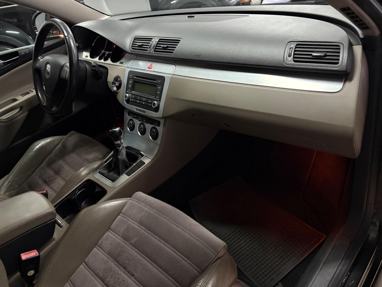 Volkswagen Passat 2.0 16V TDI Var. Highline