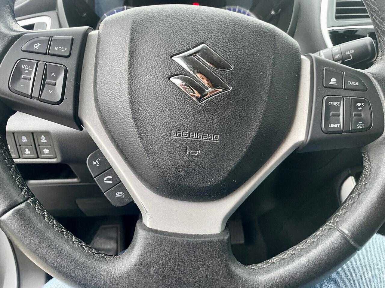 Suzuki S-Cross 1.6 DDiS 4WD 2 MODELLI IN SEDE