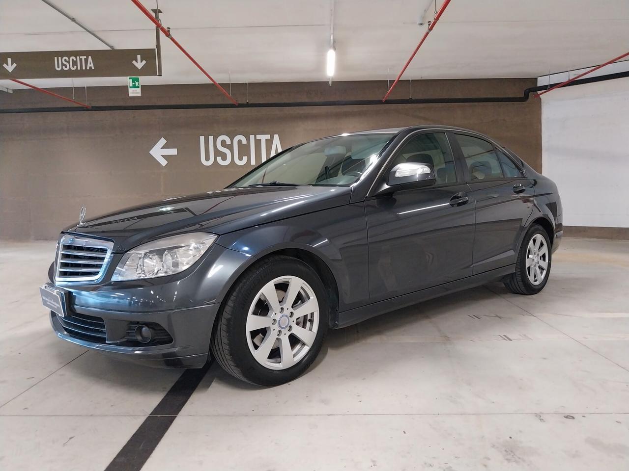 Mercedes-benz C 220 CDI Avantgarde AMG