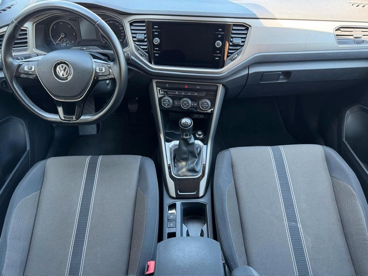 Volkswagen T-Roc 1.6 TDI SCR Advanced BlueMotion Technology*EURO6*NAVI*CERCHI