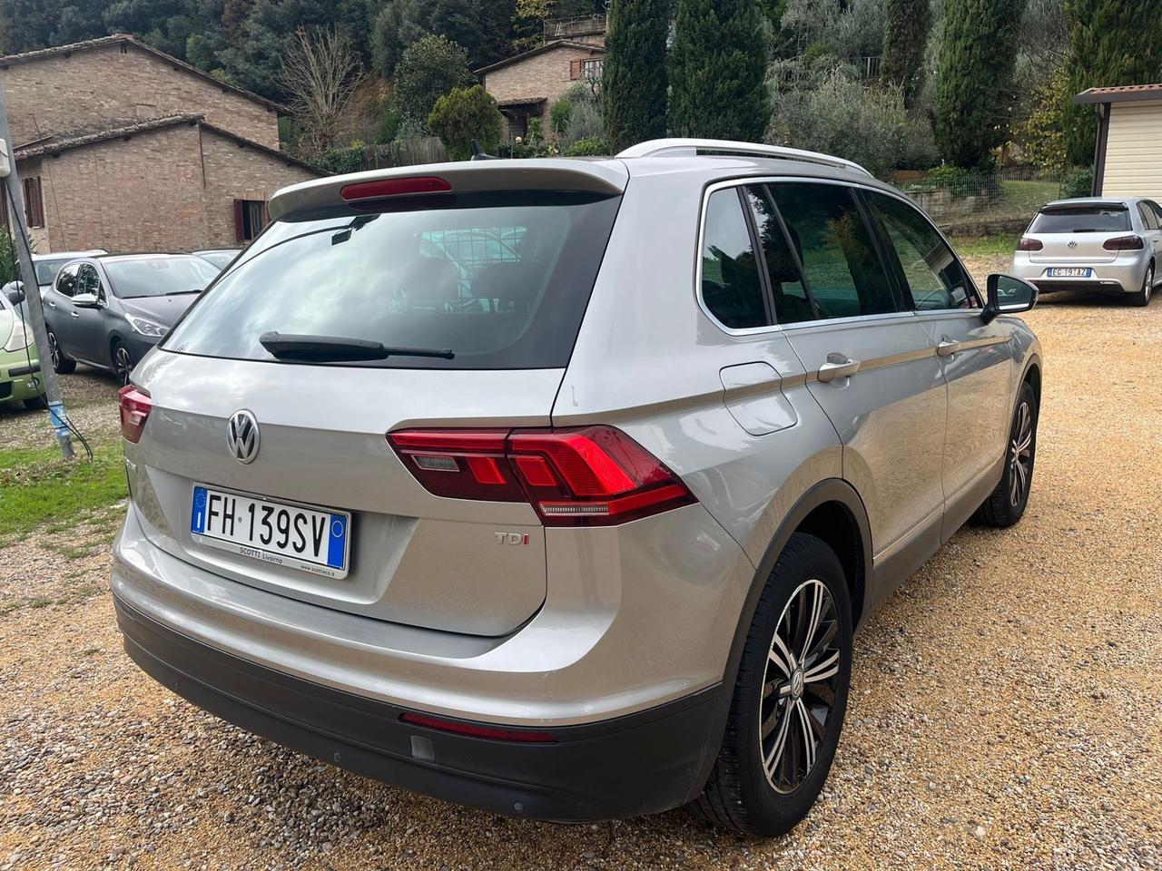 Volkswagen Tiguan 1.6 TDI SCR Business BlueMotion Technology