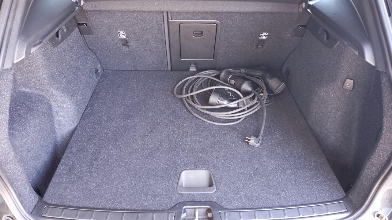 Volvo XC40 T5 Recharge Plug-in Hybrid Inscription Expression auto