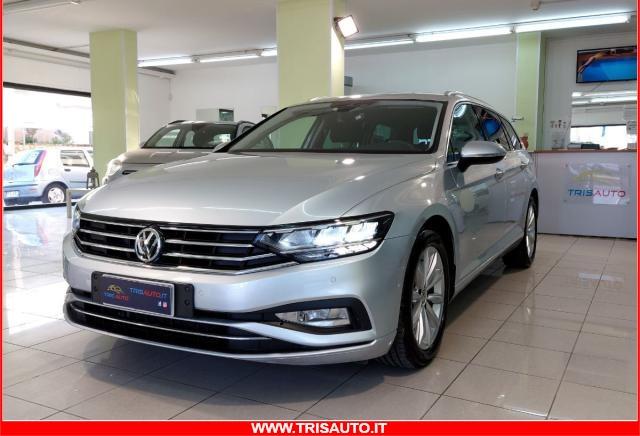 VOLKSWAGEN Passat Variant 1.6 TDI Dsg Business IVATA (FULL LED+NAVI)