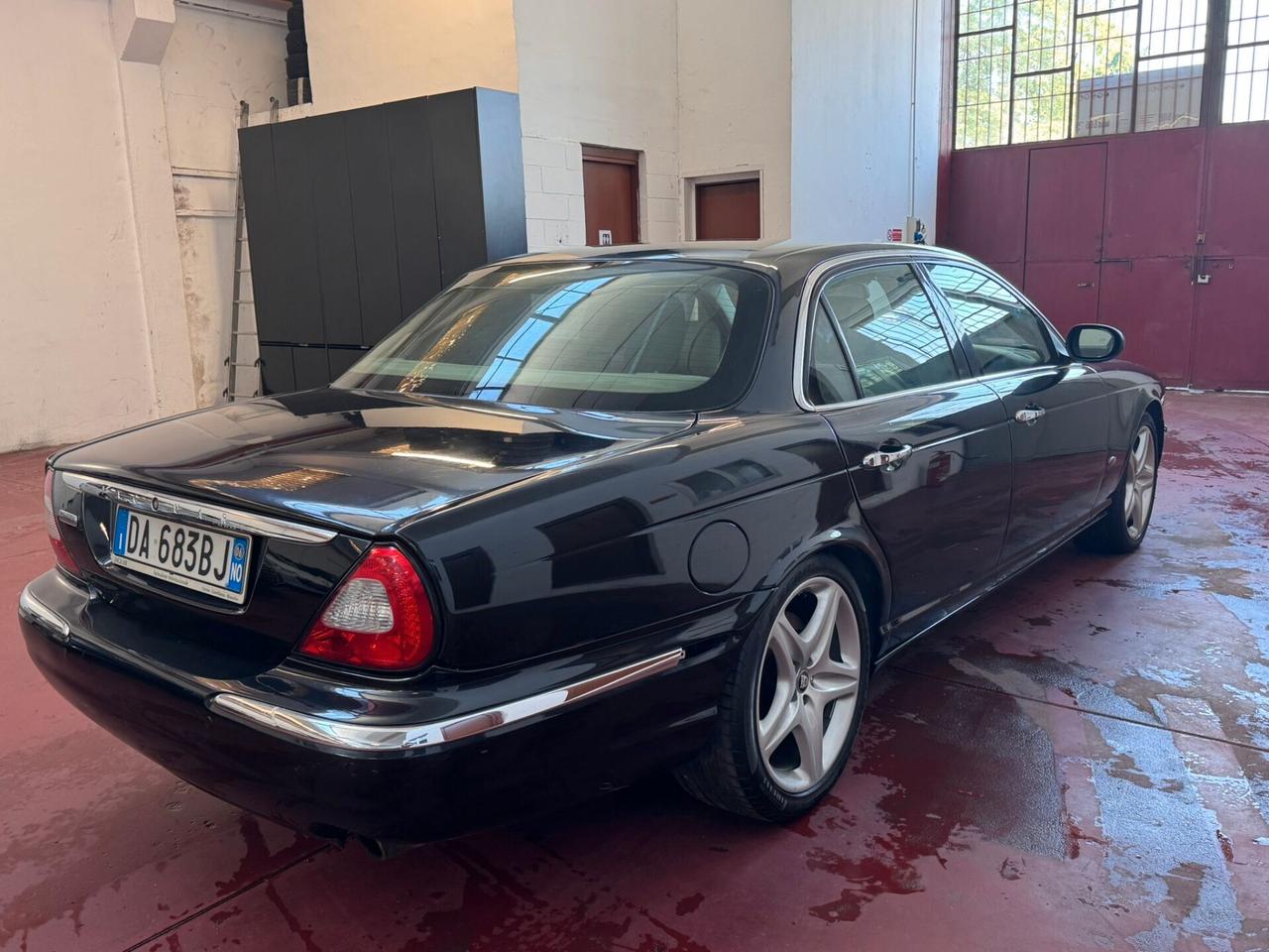 Jaguar XJ 4.2 V8 cat Sovereign