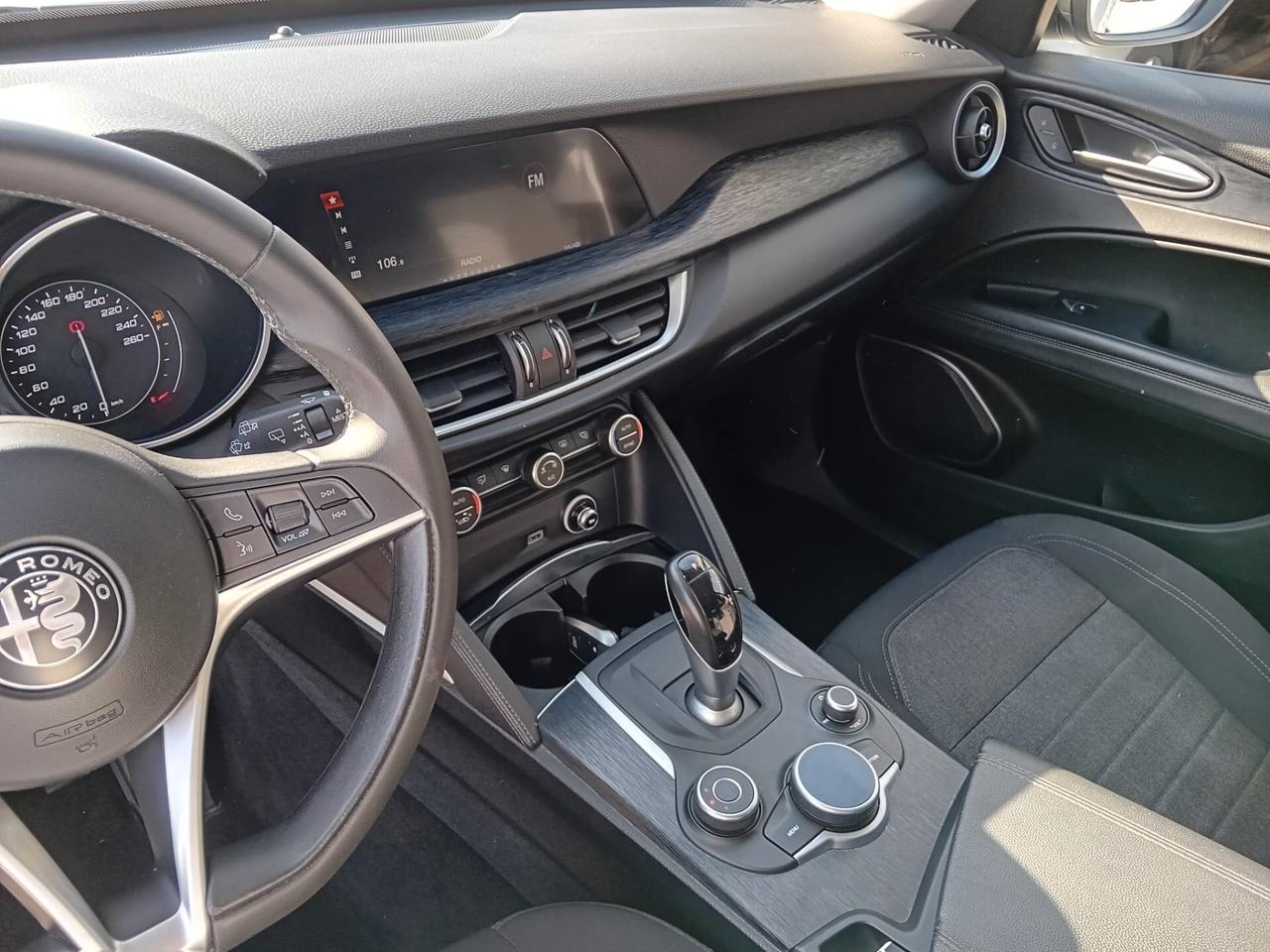 Alfa Romeo Stelvio 2.2 Turbodiesel 190 CV AT8 RWD B-Tech