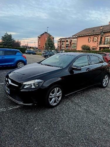 Mercedes-benz A180d Automatic – Neopatentati – Garanzia ufficiale 12 Mesi