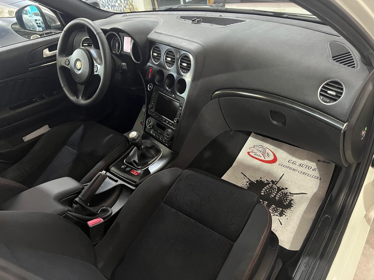 Alfa Romeo 159 2.0 136 CV - DISTINCTIVE - 2011