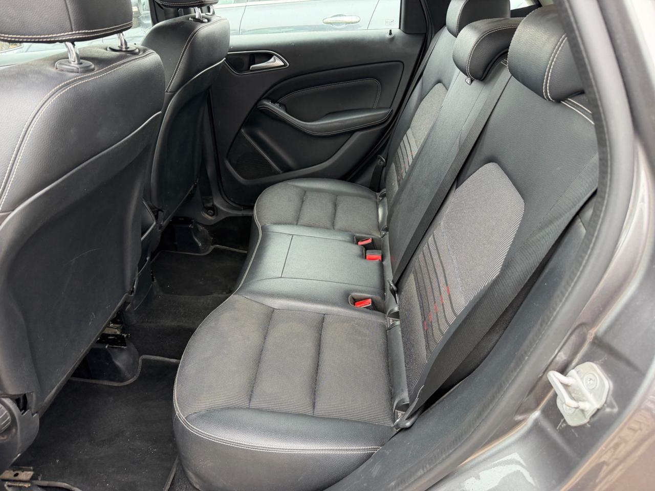 Mercedes-benz B 180 d Automatic Premium