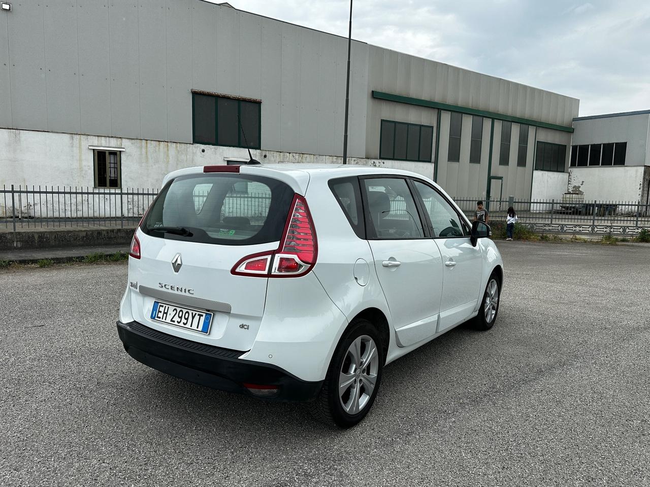 Renault Scenic Scénic X-Mod 1.5 dCi 110CV Attractive