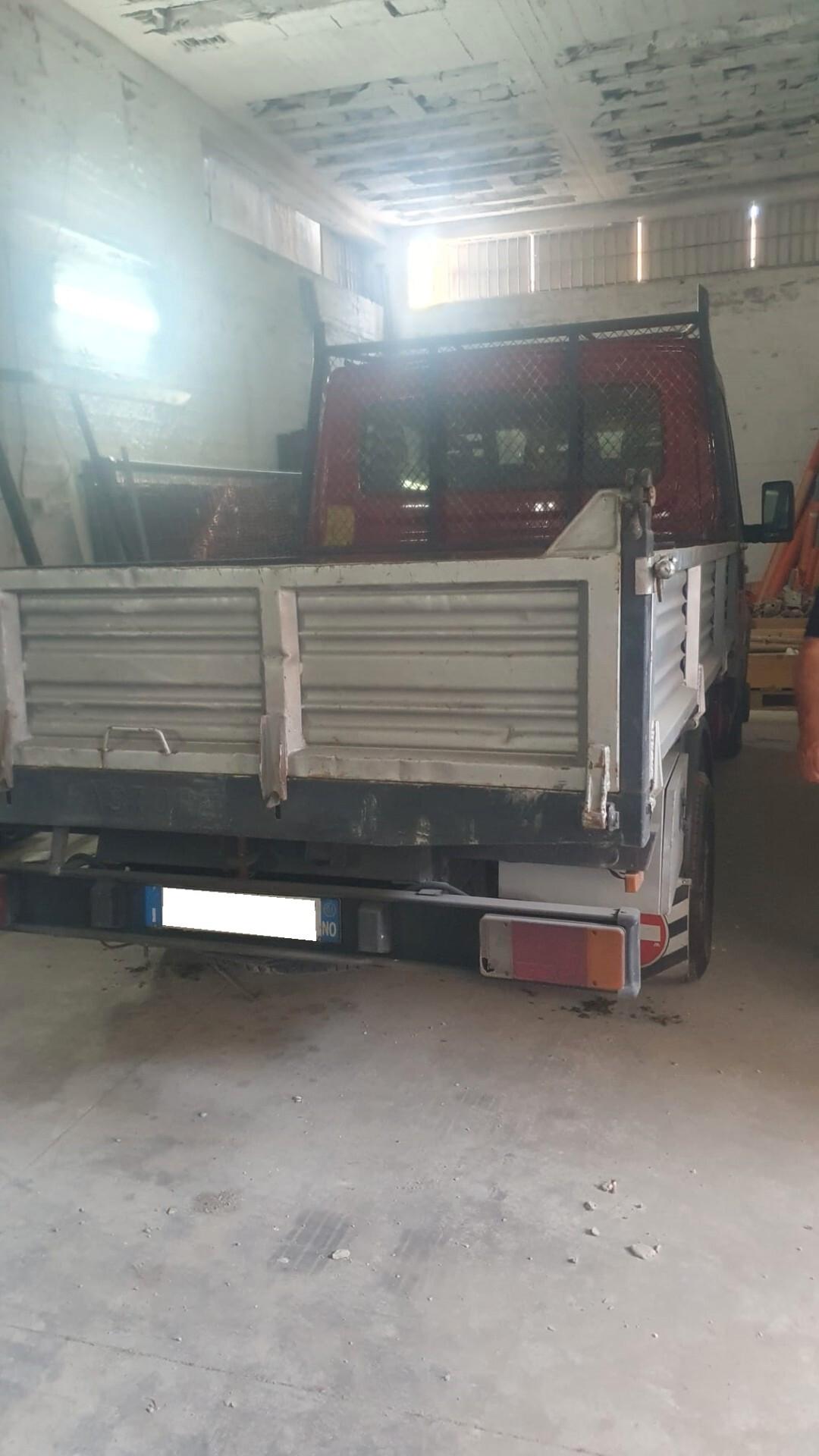 iveco daily 35c11 doppia cabina ribaltabile