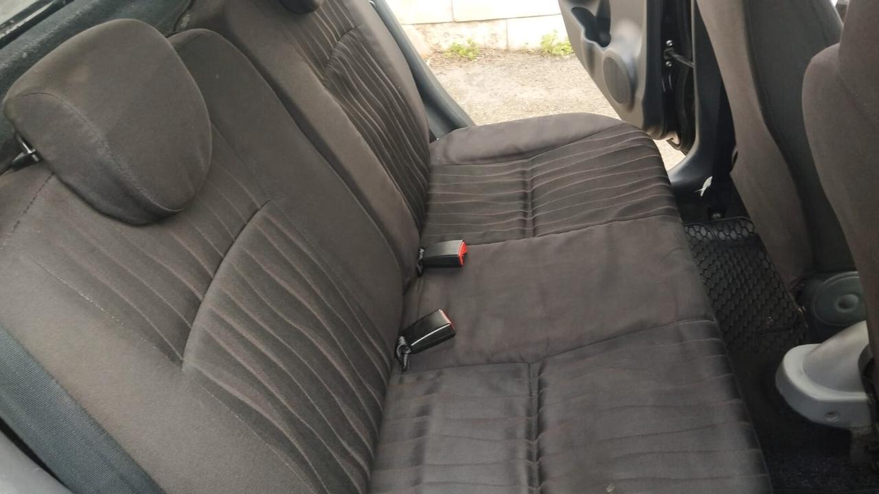 Nissan Pixo 1.0 5 porte Fun