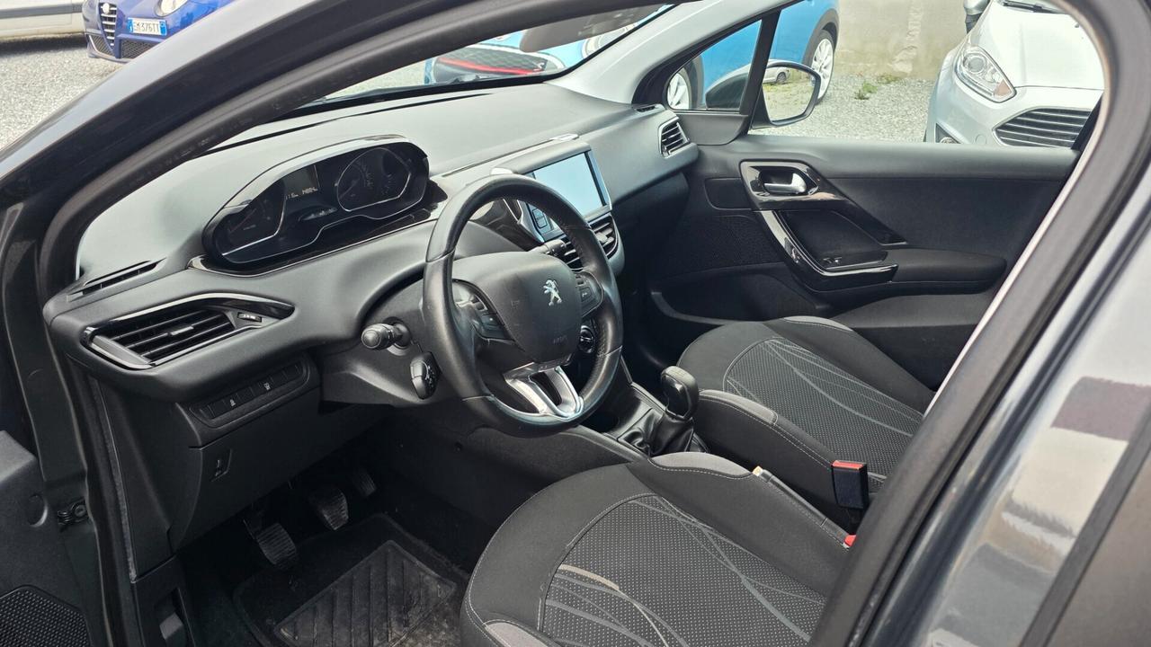 Peugeot 208 1.4 HDi 68 CV 5 porte Allure