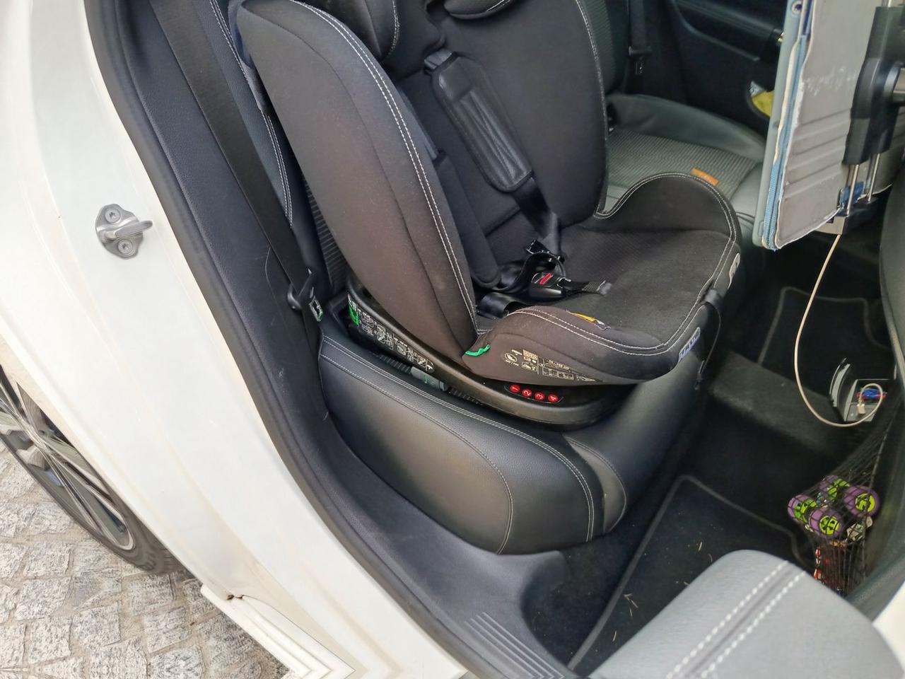 Mercedes-Benz B 180 Sport B 180 D #12061