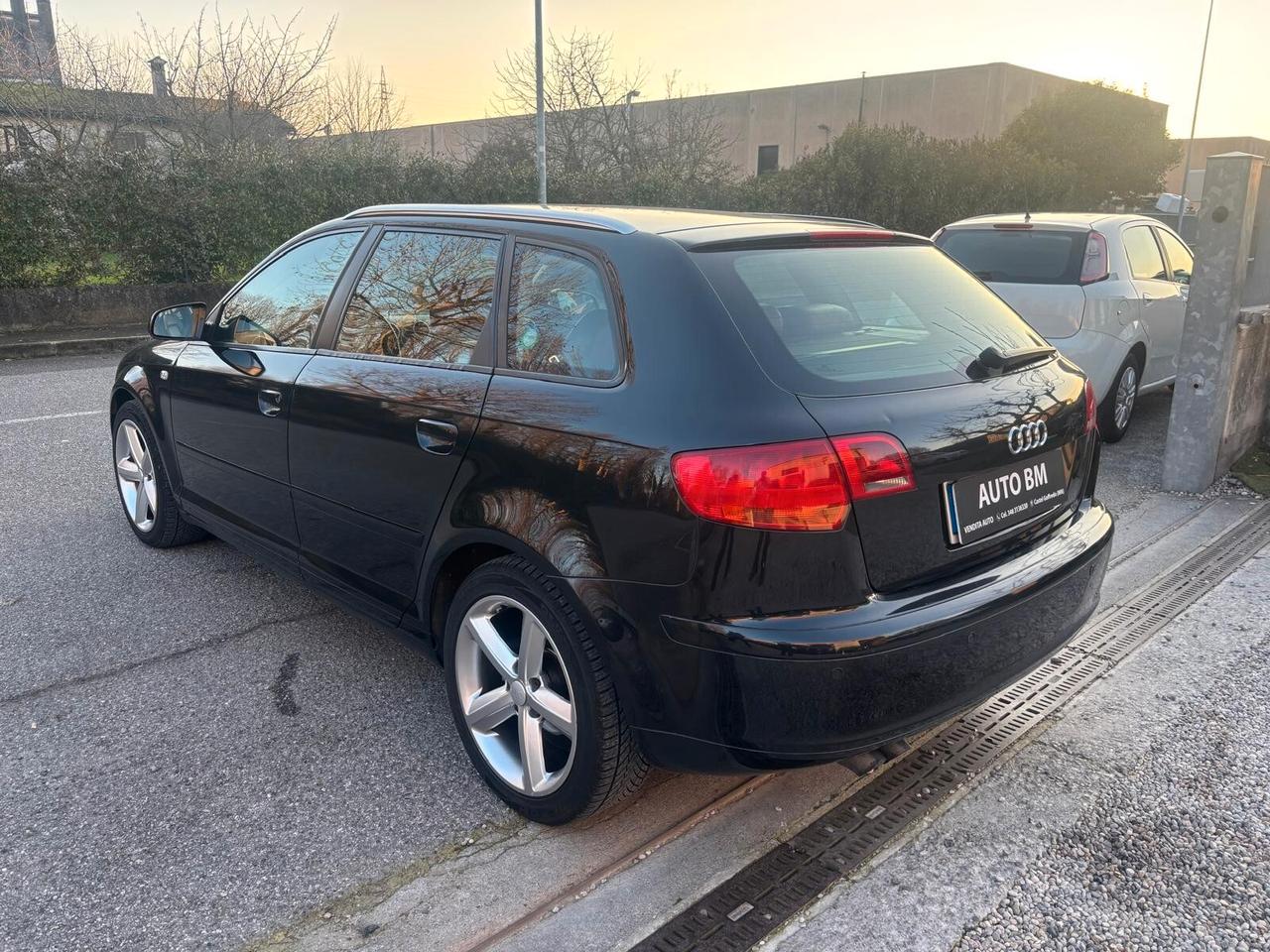 Audi A3 2.0 16V TDI Ambiente SPORTBACK
