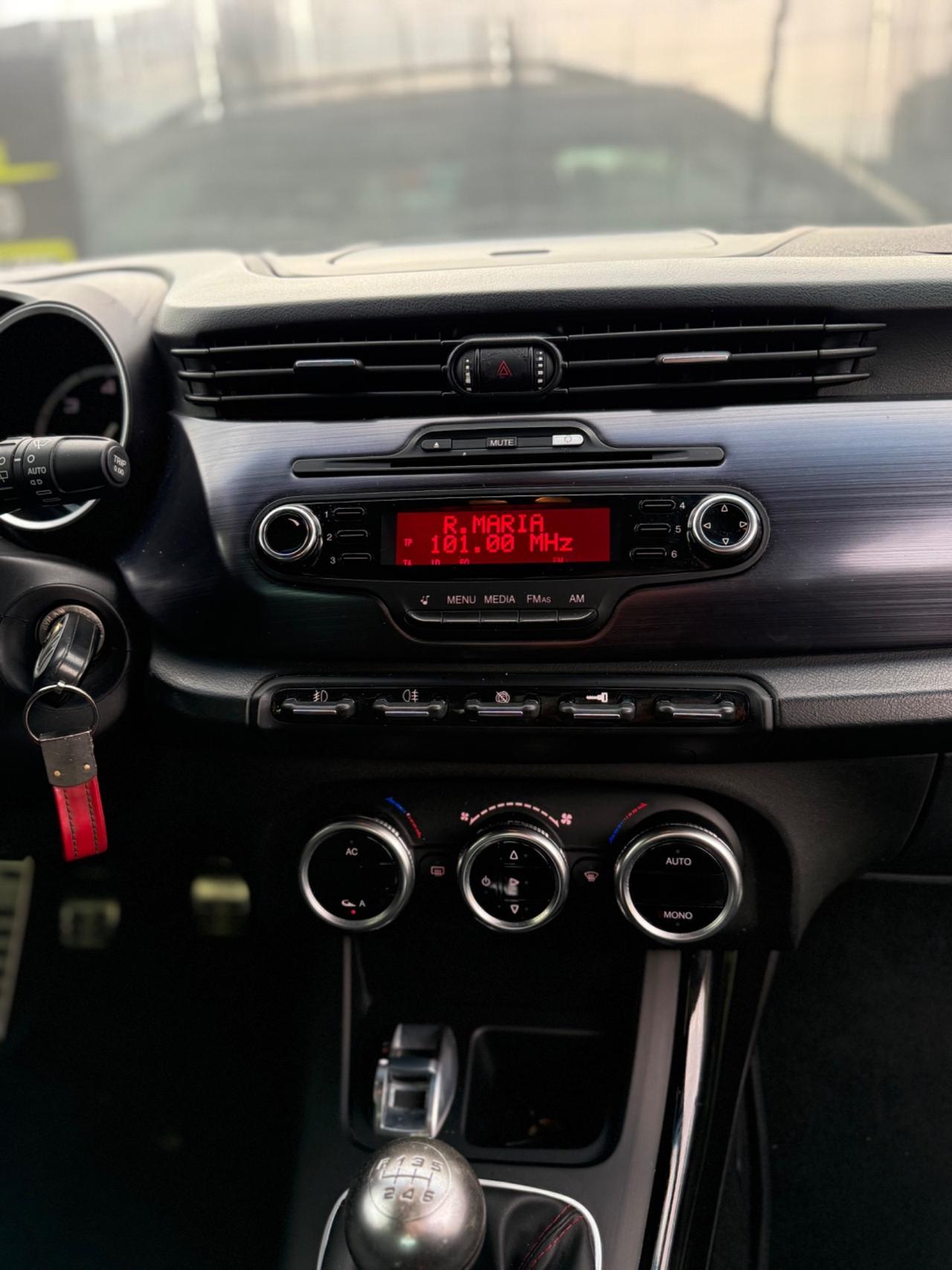 Alfa Romeo GIULIETTA 2.0 JTD 140CV EXCLUSIVE FULL