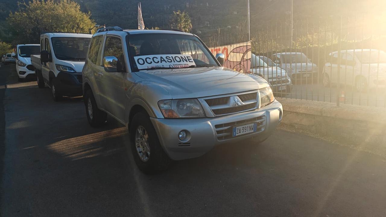 Mitsubishi Pajero 3.2 3p.