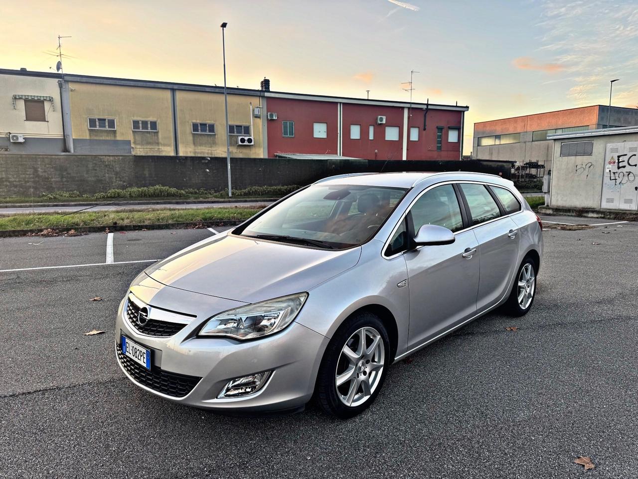 Opel Astra 1.7 CDTI 125CV Sports Tourer Cosmo