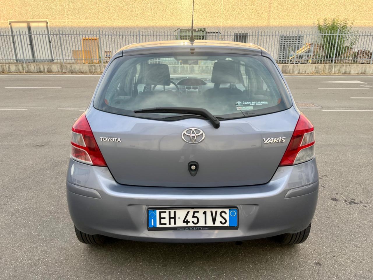 Toyota Yaris 1.3benz 2011 58.000km perfetta per neopatentati