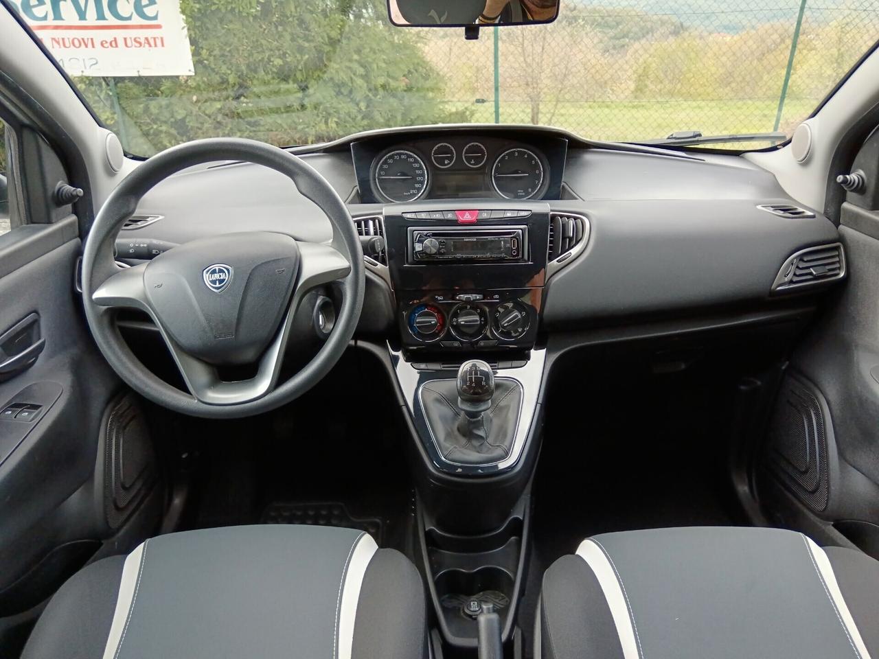 Lancia Ypsilon 1.2 69 CV ELEFANTINO SOLI 45000KM