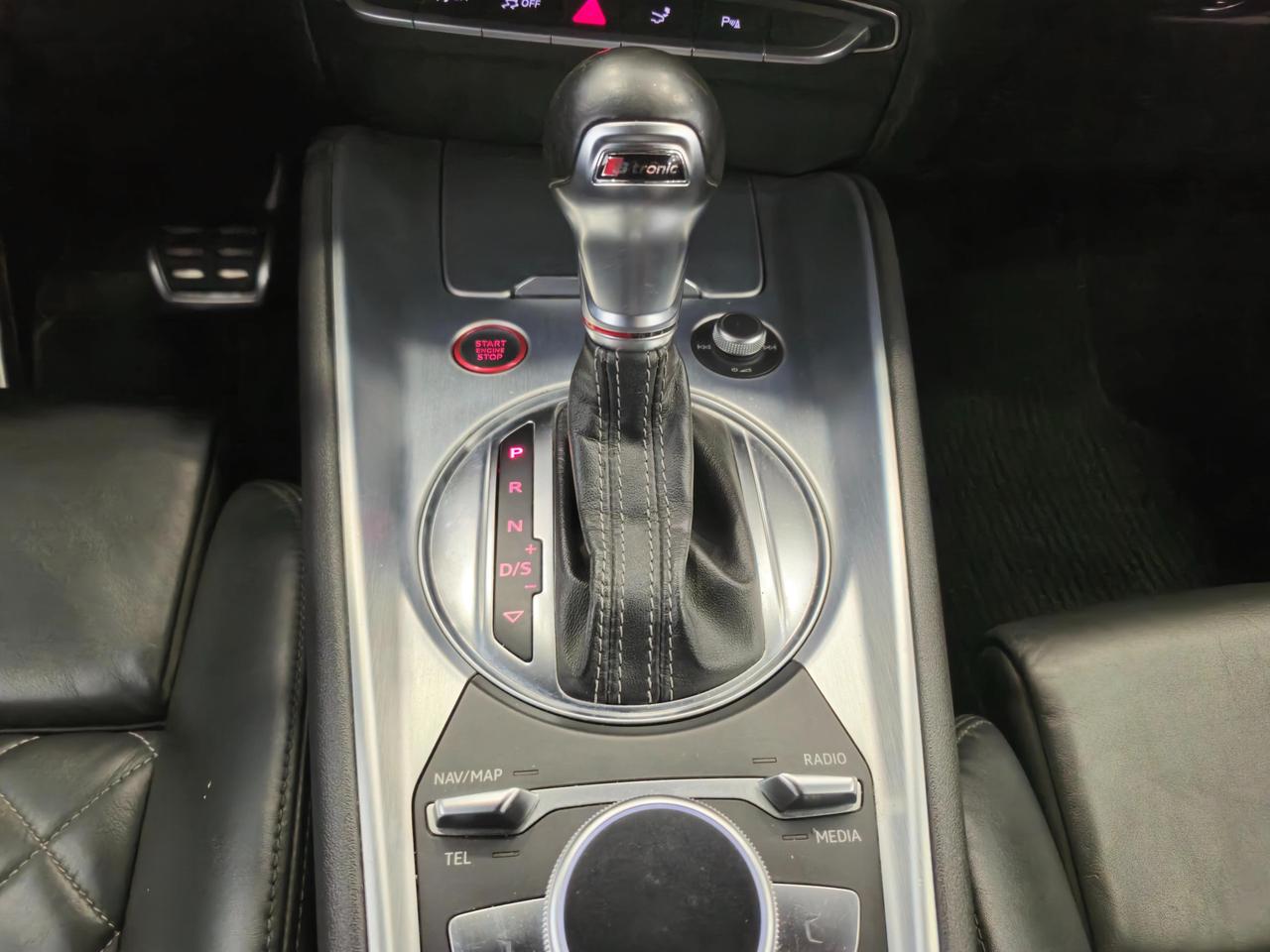 Audi TTS Coupe 2.0 tfsi quattro s-tronic - B&O - Sens. Park. - Lim.